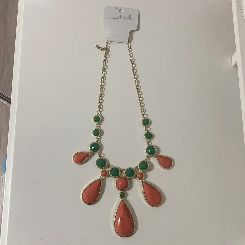 Charming Charlie Green Salmon Rhinestone Statement Necklace Gold Tone Teardrop